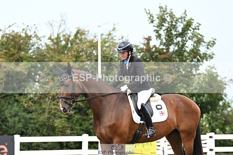 250907-130641-09975 - 031-Rebecca.ParsonageMr.T.STW