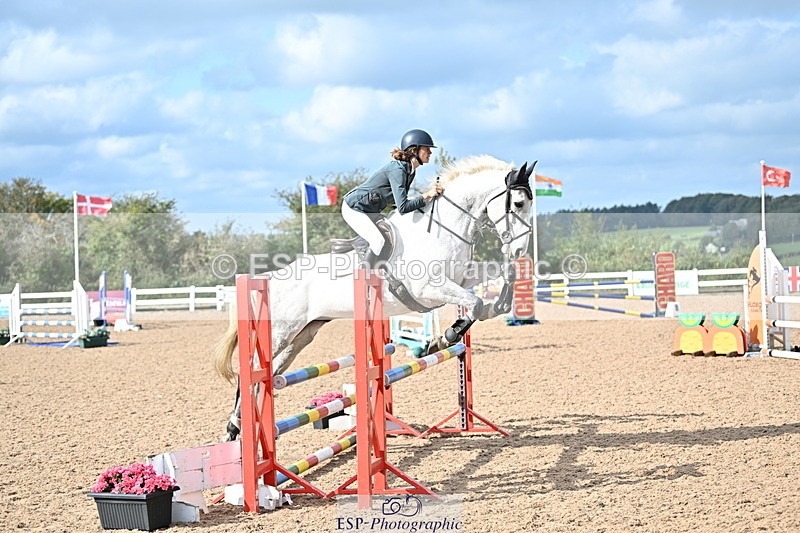 241005A-113601-03445 - SAT Cls 17 95cm Amateur Quali