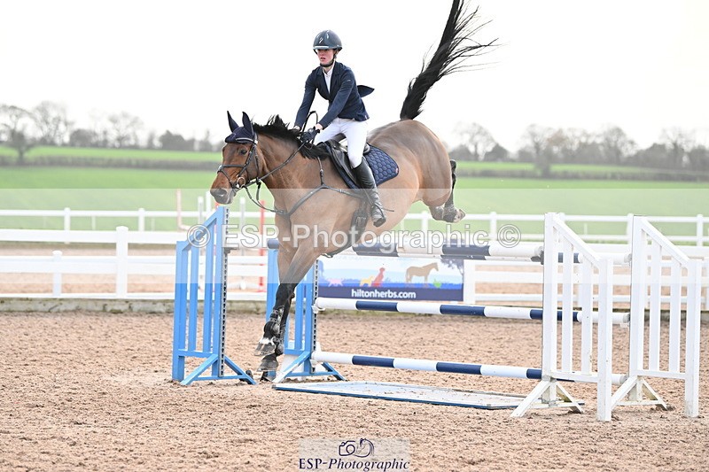 231208A-143919-01179 - Cls 7 National 1.30m & 1.40m