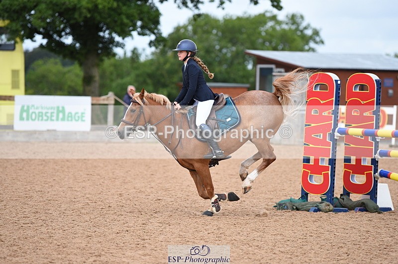 230716A-113312-02324 - Cls 36ABWinter Summer 128cm & 138cm