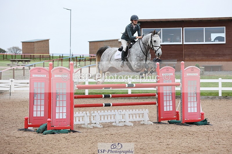 241101A-132425-02073 - FRI Cls 6 Foxhunter and 1.20m Open