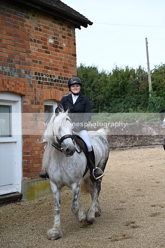 WJ7_6834 - Berks & Bucks at Blandy’s Farm 31-08-25