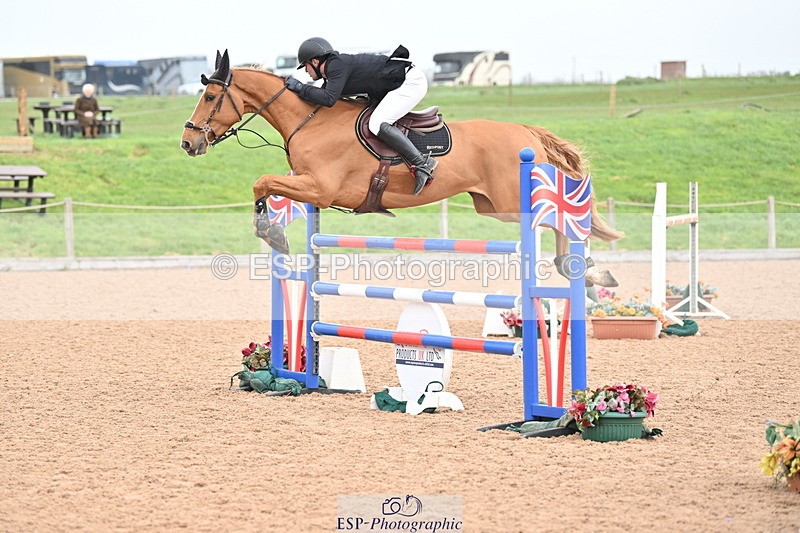 240405A-123118-01222 - Cls 3 Foxhunter