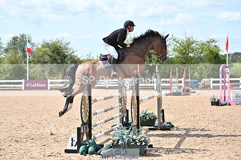 240418A-135428-03641 - Cls 13, 1 Star Bronze Tour 1.10m