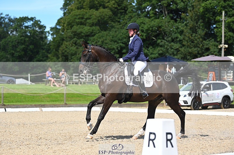 230811-122007-01249 - Cls 4 Adv Medium Silver