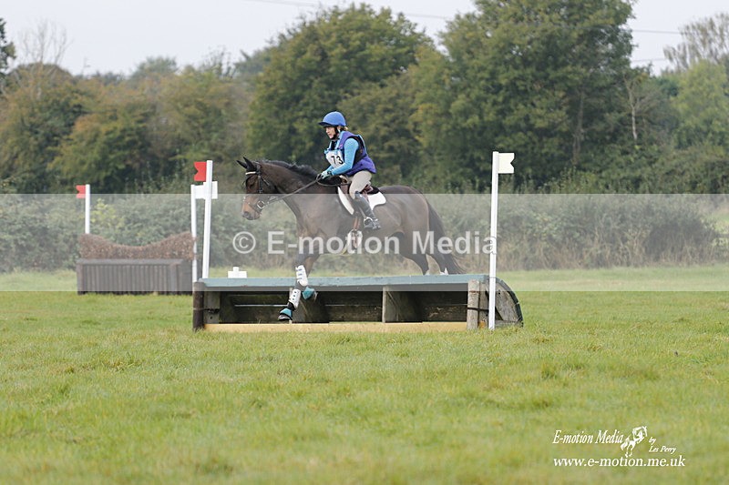  WWHT 171021 1058 - Open Novice (0.80m)  17/10/21