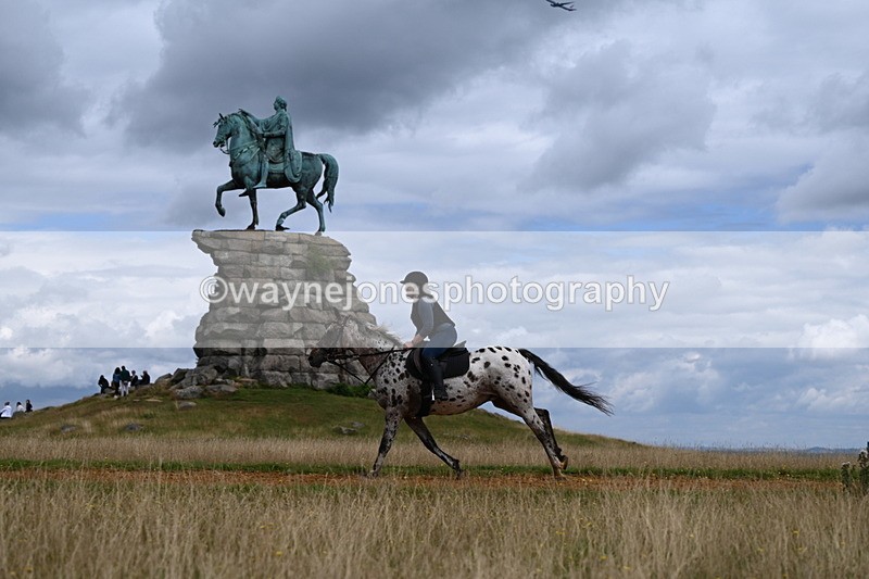 DSC_7155 - Time at Statue 12:45 to 13:15