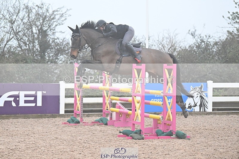 231210A-113019-02333 - Cls 18 Discovery & 1m Open