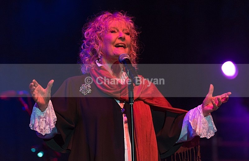 Petula Clark-5470-2 - Fairport Cropredy Convention Festival 2017