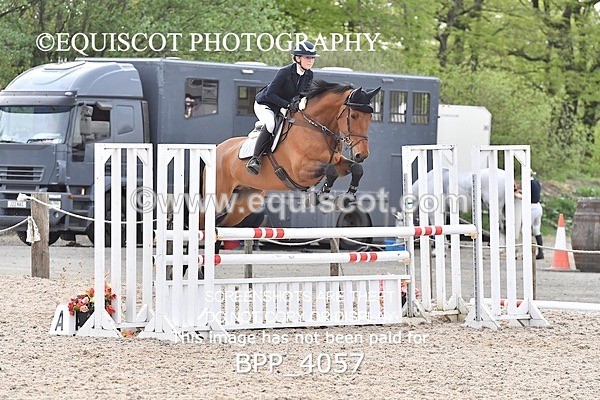 BPP_4057 - SAT CLASS 16 Senior Newcomers/ 1.10m Open