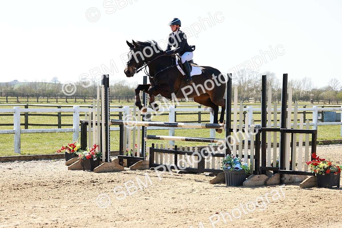 SBM_004599 - Class 17 - Senior Newcomers - 1.10m