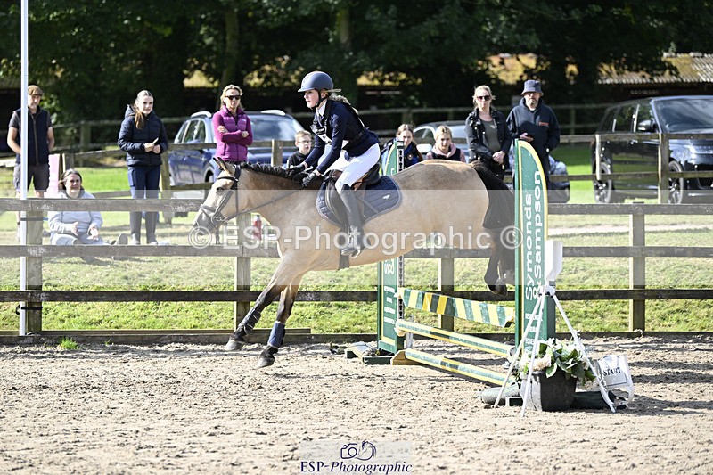 240823X-094451-14878 - 60cm R2 9.30 to 11.00