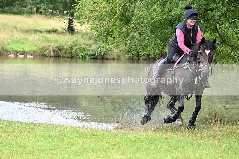 WJ7_9295 - Time at Water 11:53 to 12:23