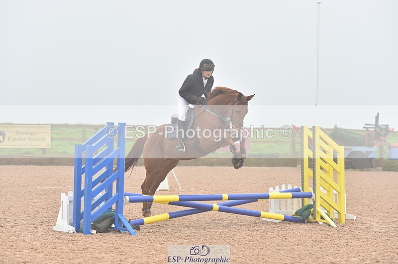 231118A-095116-00908 - Cls 18+19 Club and Schools 70cm