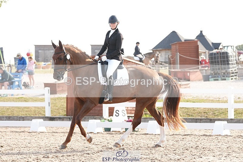 250817-090836-07099 - 121-Daisy.HedgesFelicia.v