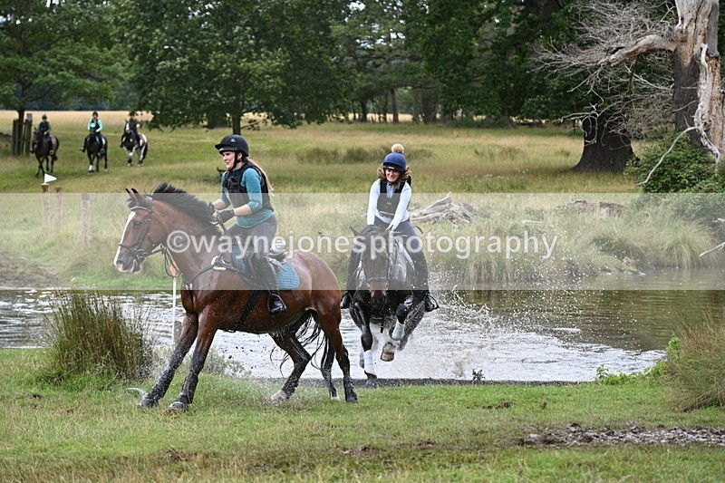 WJ7_3912 - Time at Water 12:52 to 13:22