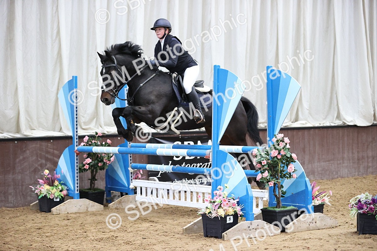 SBM_002931 - Class 13 - Blue Chip Pony Newcomers 1.00m Open