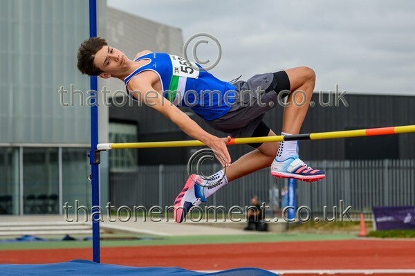 Age25SAT-914941 - Field Male