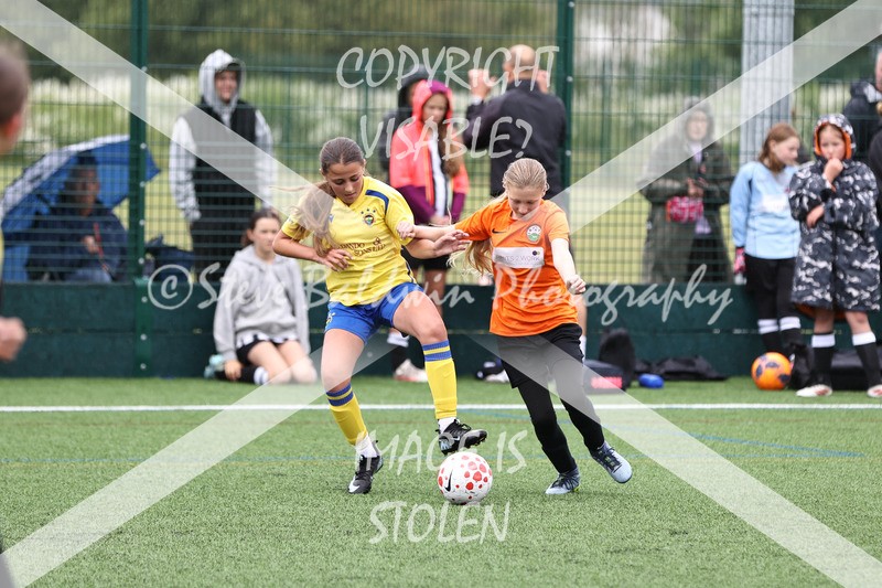 1DX32148 - Sat 6th U12 Girls