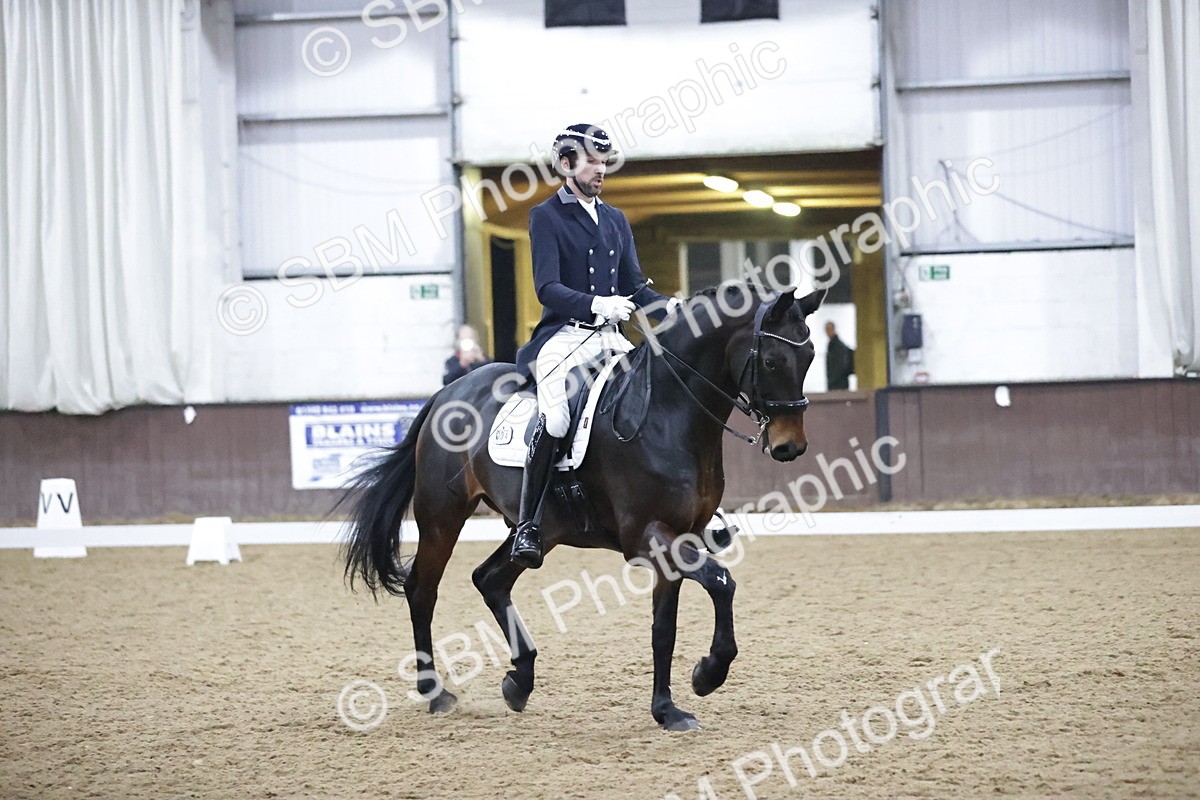 SBM_009088 - Class 16-17-19-21 - ADV 101-FEI PSG-FEI INT I-GP