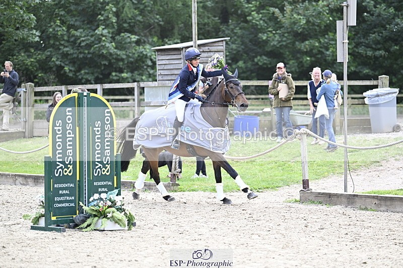 250525A-161623-18644 - Presentations Section C CCI 2 Star Long