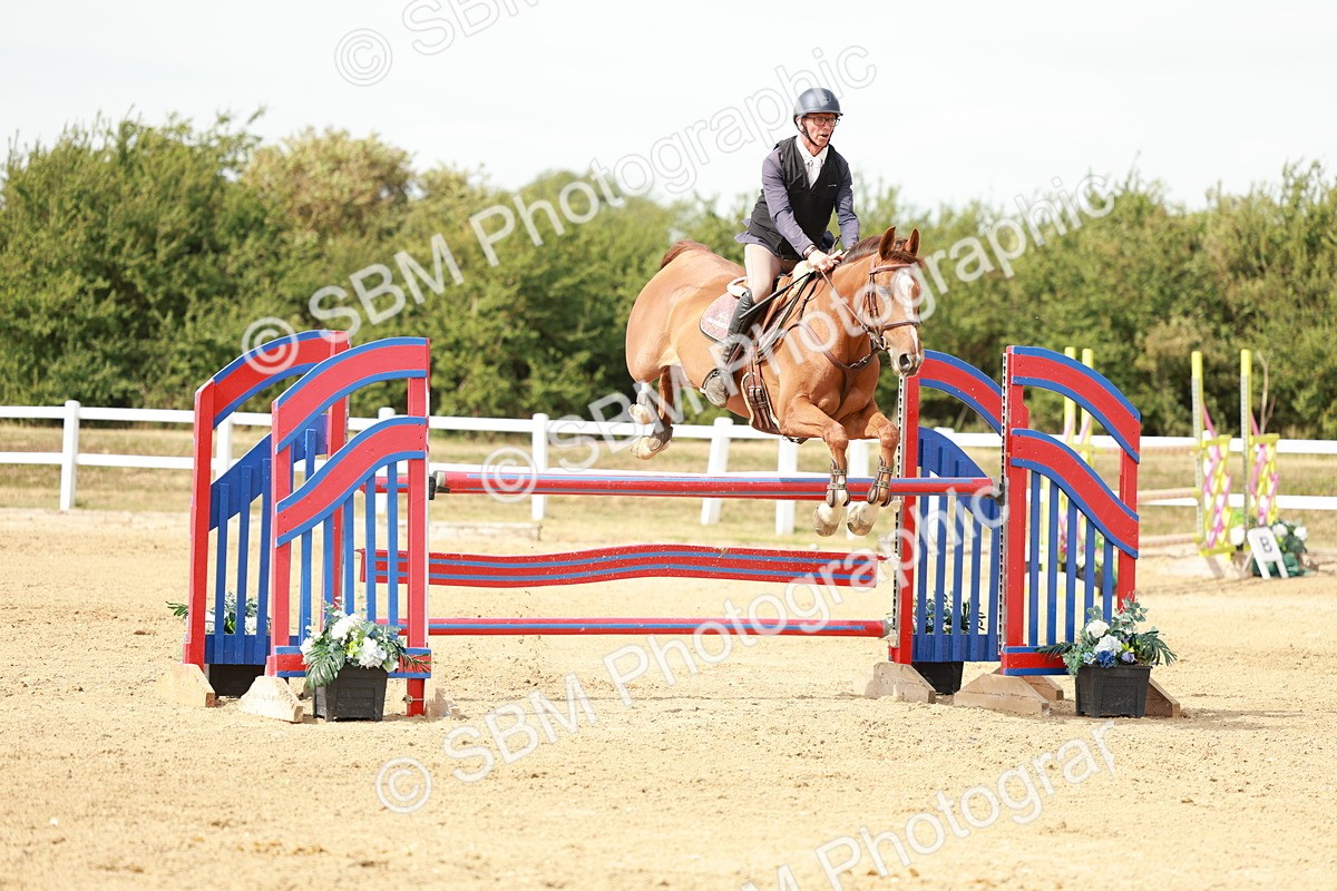 SBM_008228 - Class 4 - Senior Foxhunter - 1.20m Open