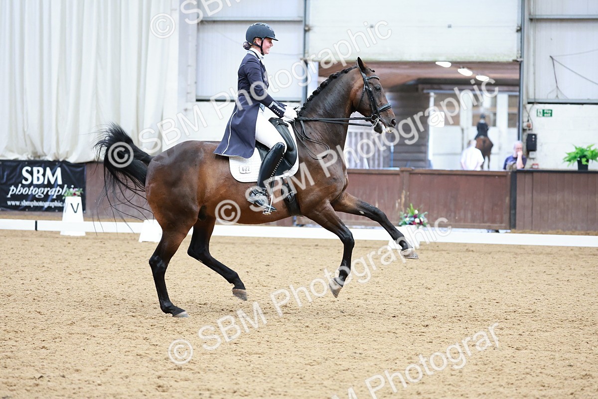 SBM_015826 - Class 5 - FEI INT II - 15.48-17.00