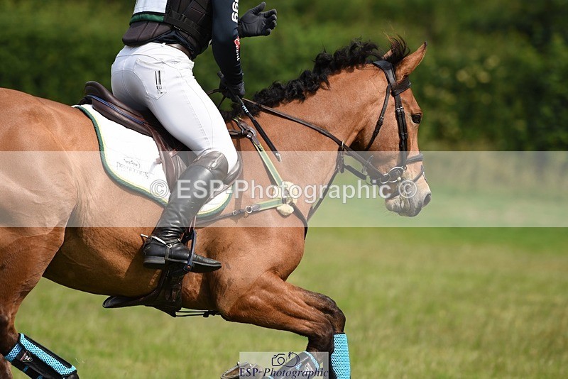 230625-102730-01737 - XC 90cm 9.45 to 11.00