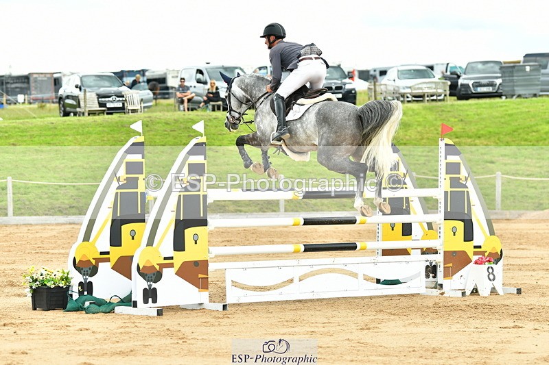 230720A-123729-02892 - Cls 33, 7 Yr Olds 1.30m