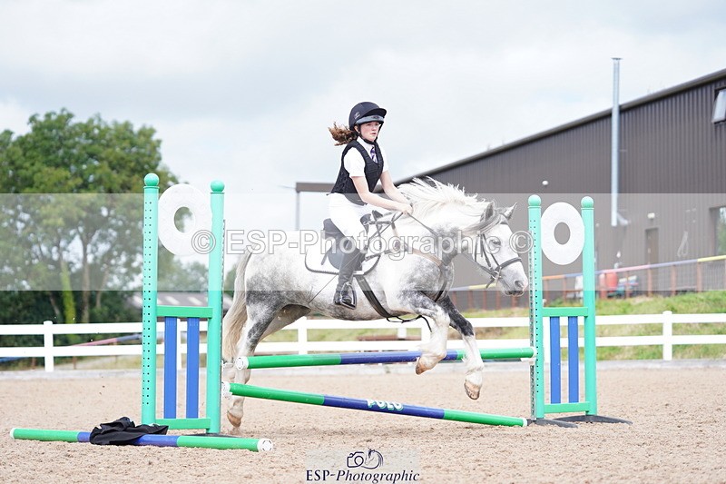 240809A-141016-01161 - Chase Me Charlie