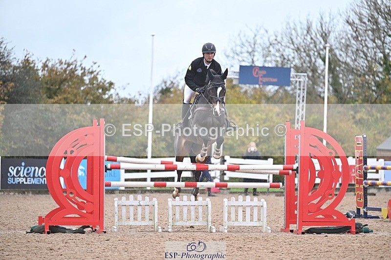 251029-123038-00495 - Newcomers and 1.10m