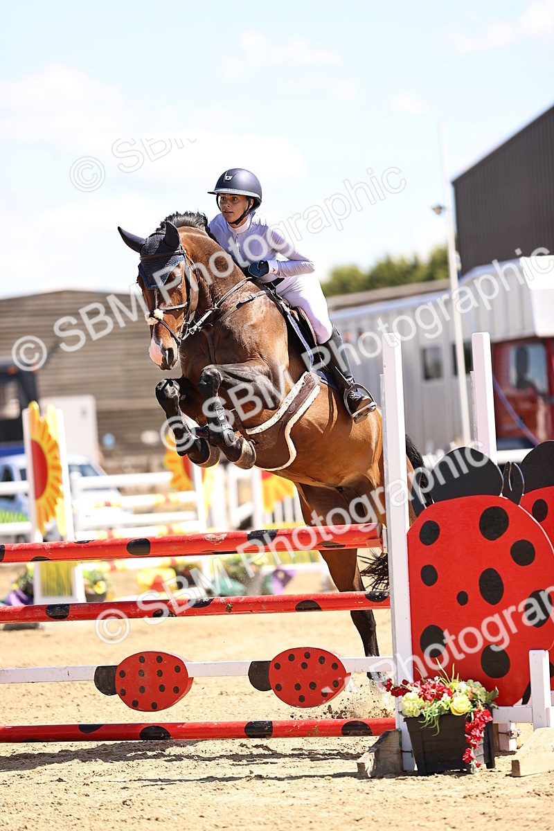 SBM_014991 - Class 15 - Senior Newcomers - 1.10m Open