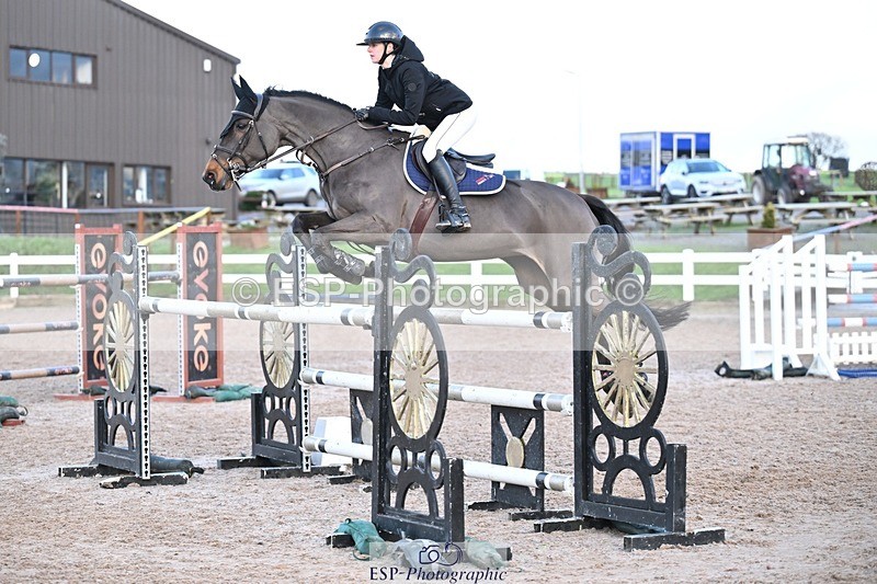 251206-144806-01372 - Cls 15 National 1.30m and 1.40m