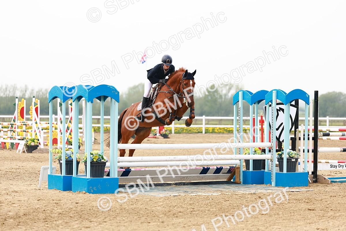  - Class 18 - Senior Newcomers - 1.10m