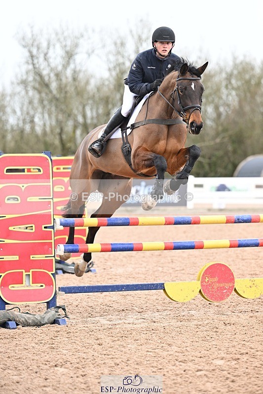 260221-120507-01927 - Cls 11 Snr 1.05m