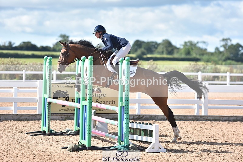 230806A-101250-01185 - Cls 16 Snr British Novice & 90cm Open