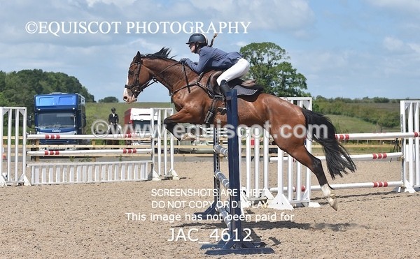 JAC_4612 - CLASS 7 Senior Foxhunter/ 1.20m Open