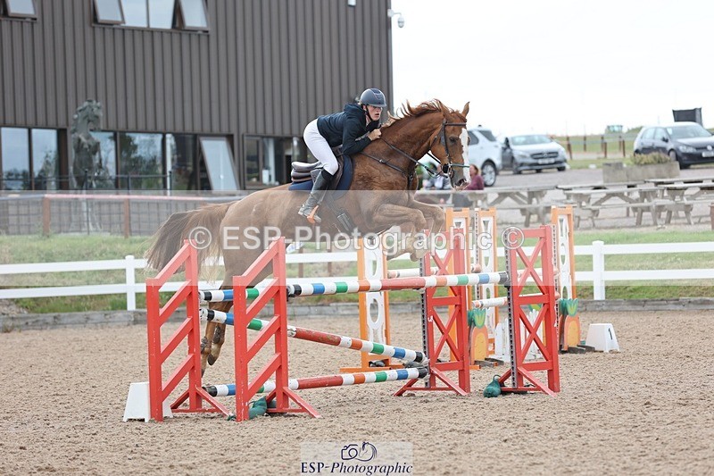250625-145859-01253 - Cls 6 Foxhunter and 1.20m Open