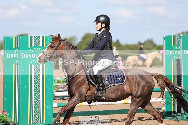 250504-101102-01860 - Cls 1 Pony Intro 70cm