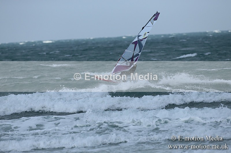 WS 020413-182 - Windsurfing
