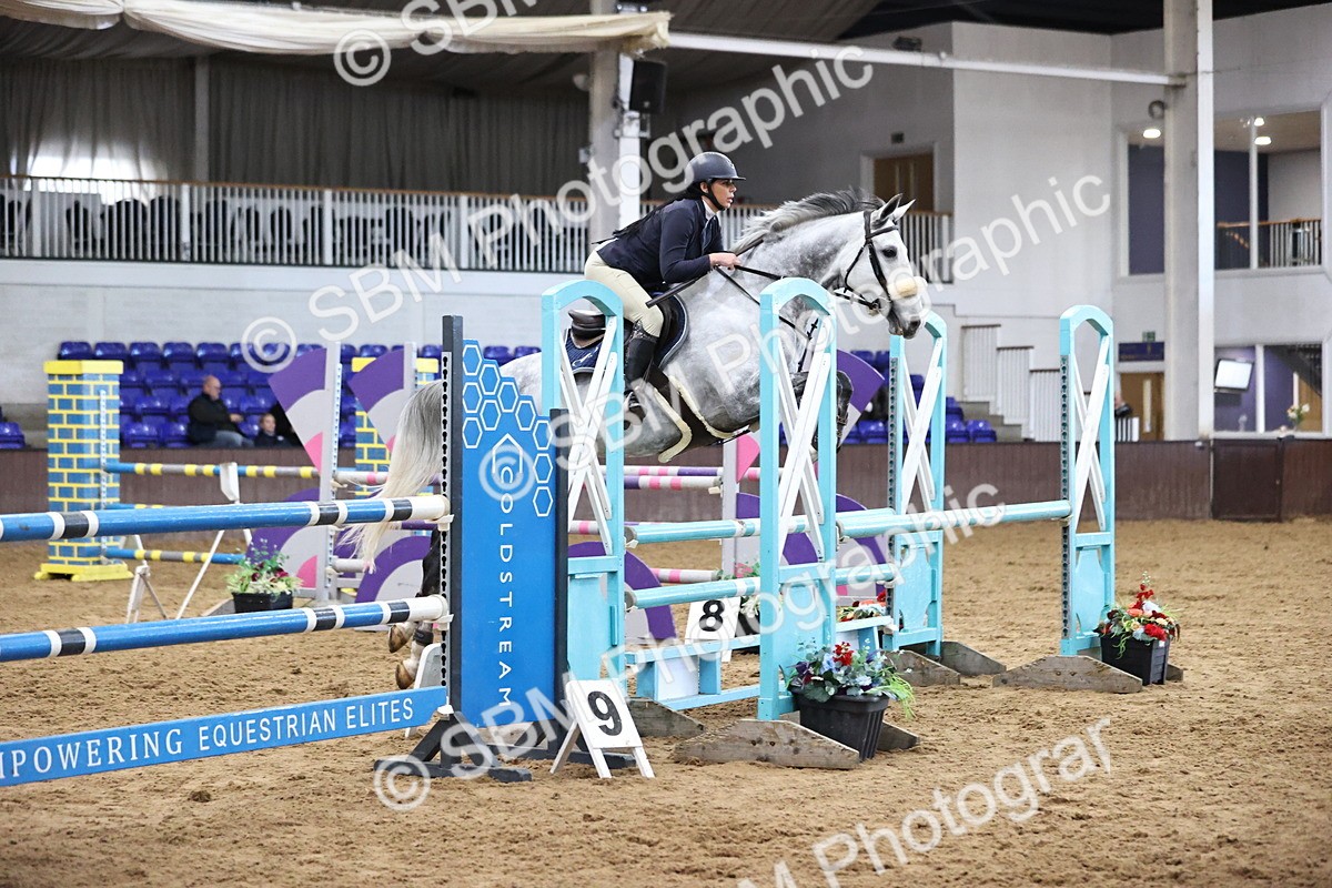 SBM_001861 - Class 4 - Senior Newcomers - 1.10m Open