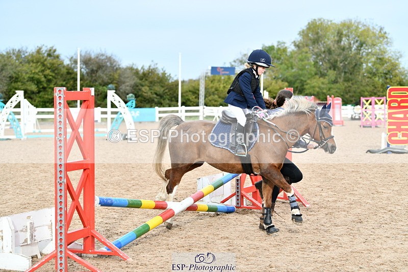 241013B-102222-00359 - Cls 2c 40cm Lead Rein