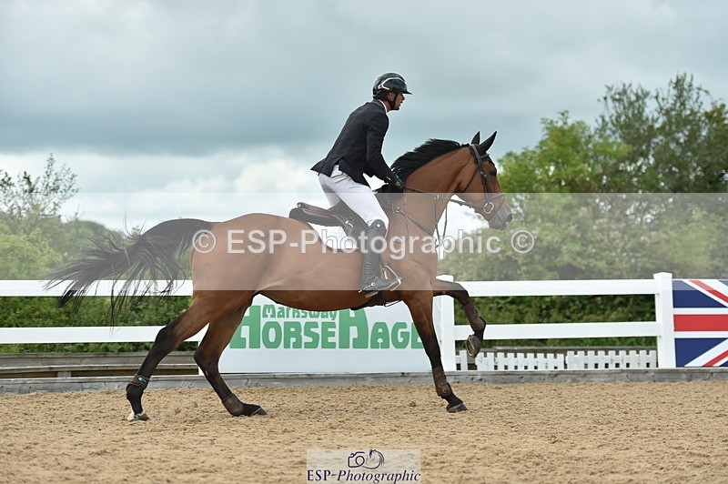 230723A-135706-12157 - Cls 24, 1 Star Gold 1.30m