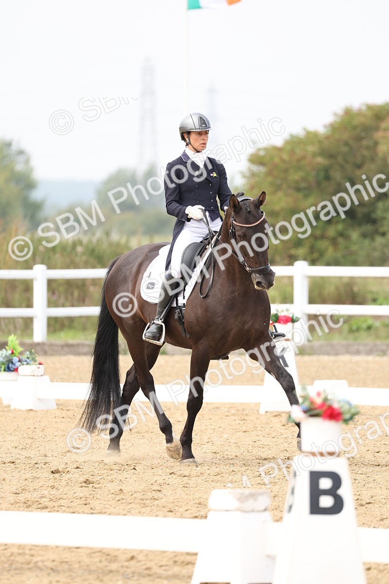 SBM_007554 - Class 9 - FEI INT I - 14.57-15.45