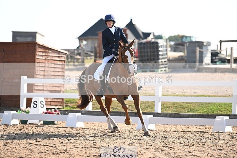 250816-092618-02907 - 076-Melanie.HaslockMinnie.I