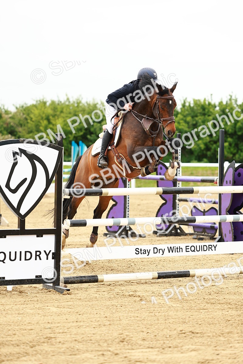 SBM_001059 - Class 5 - Senior Foxhunters - 1.20m