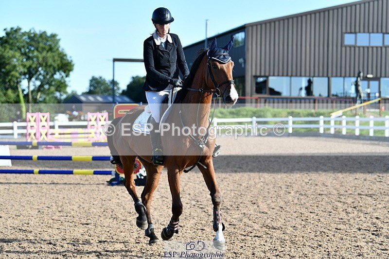 240913A-091544-02880 - Cls 20 Snr British Novice and 90cm Open