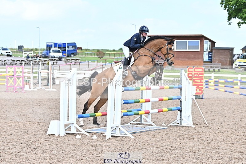 240605A-154012-00928 - Cls 5 Foxhunter and 1.20m Open