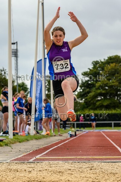 Age25SAT-915230 - Field Female Set One