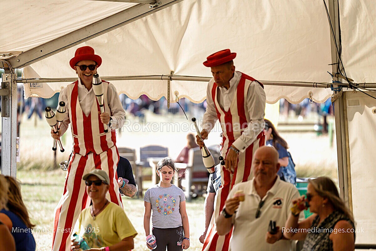 _MGL7404 - MINETY 2025